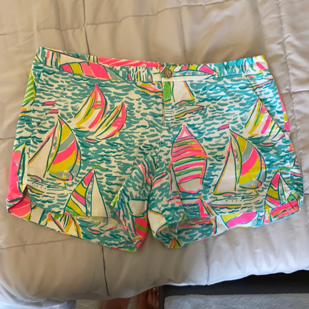 Lilly Pulitzer Shorts Size 4